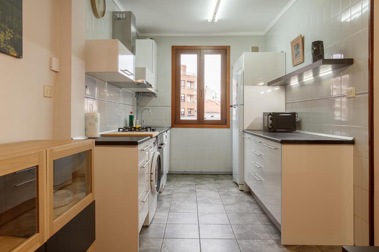 شقة Vivienda Turistica En El Centro Reformada Con Wifi بلباو المظهر الخارجي الصورة