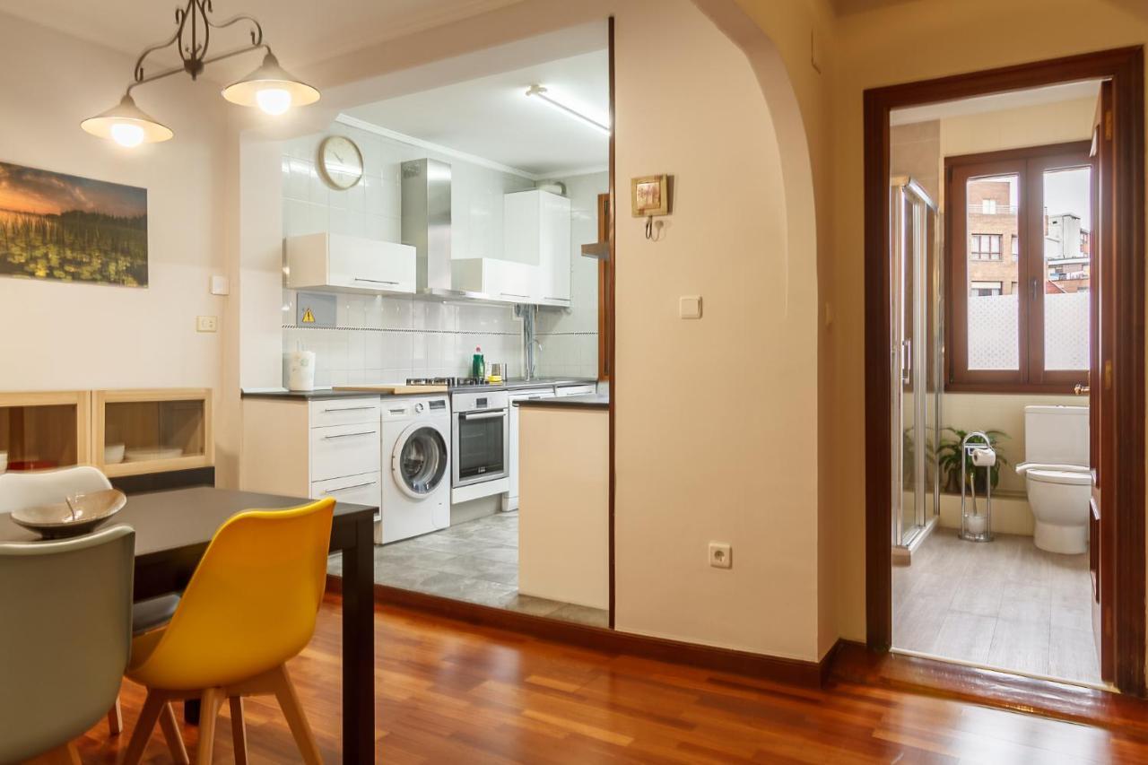 شقة Vivienda Turistica En El Centro Reformada Con Wifi بلباو المظهر الخارجي الصورة